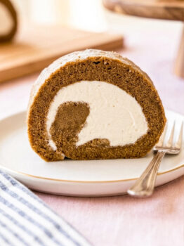 Japanese Hojicha Cake Roll