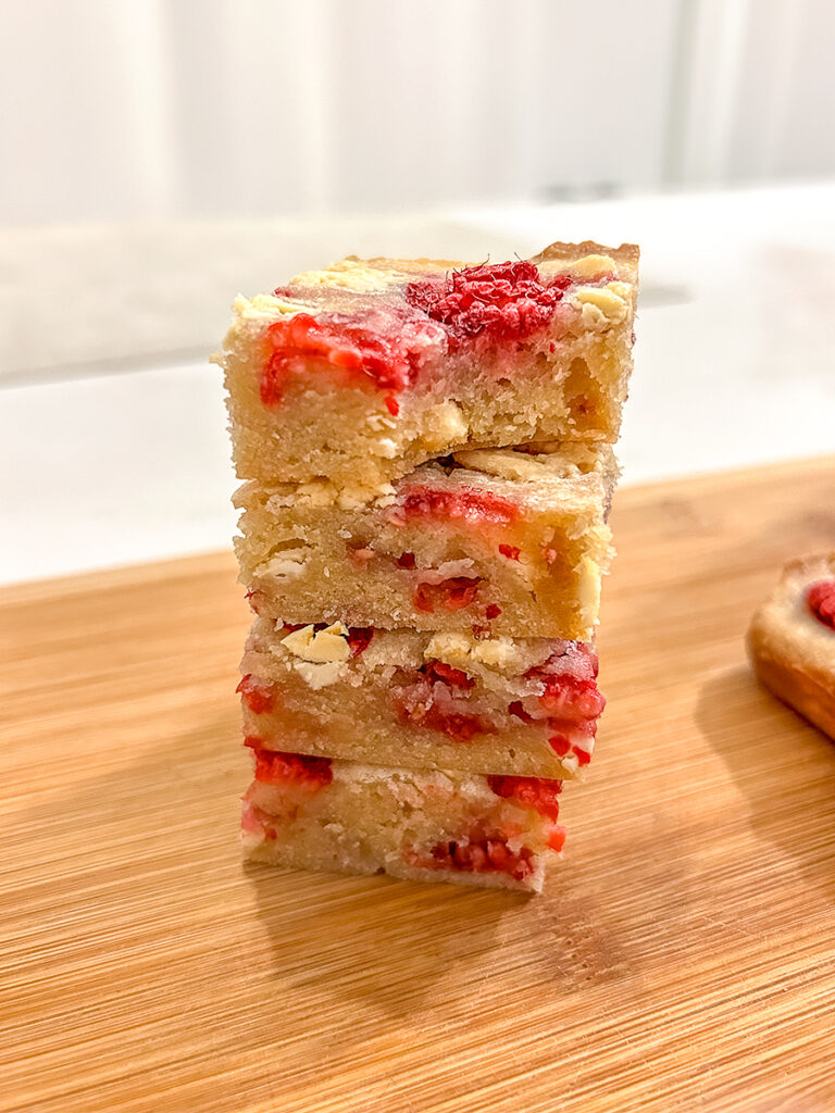 raspberry white chocolate blondies