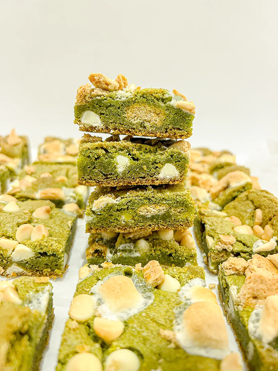 matcha s'mores cookie bars