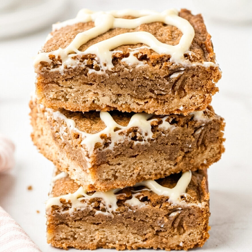 Dirty Chai Blondies